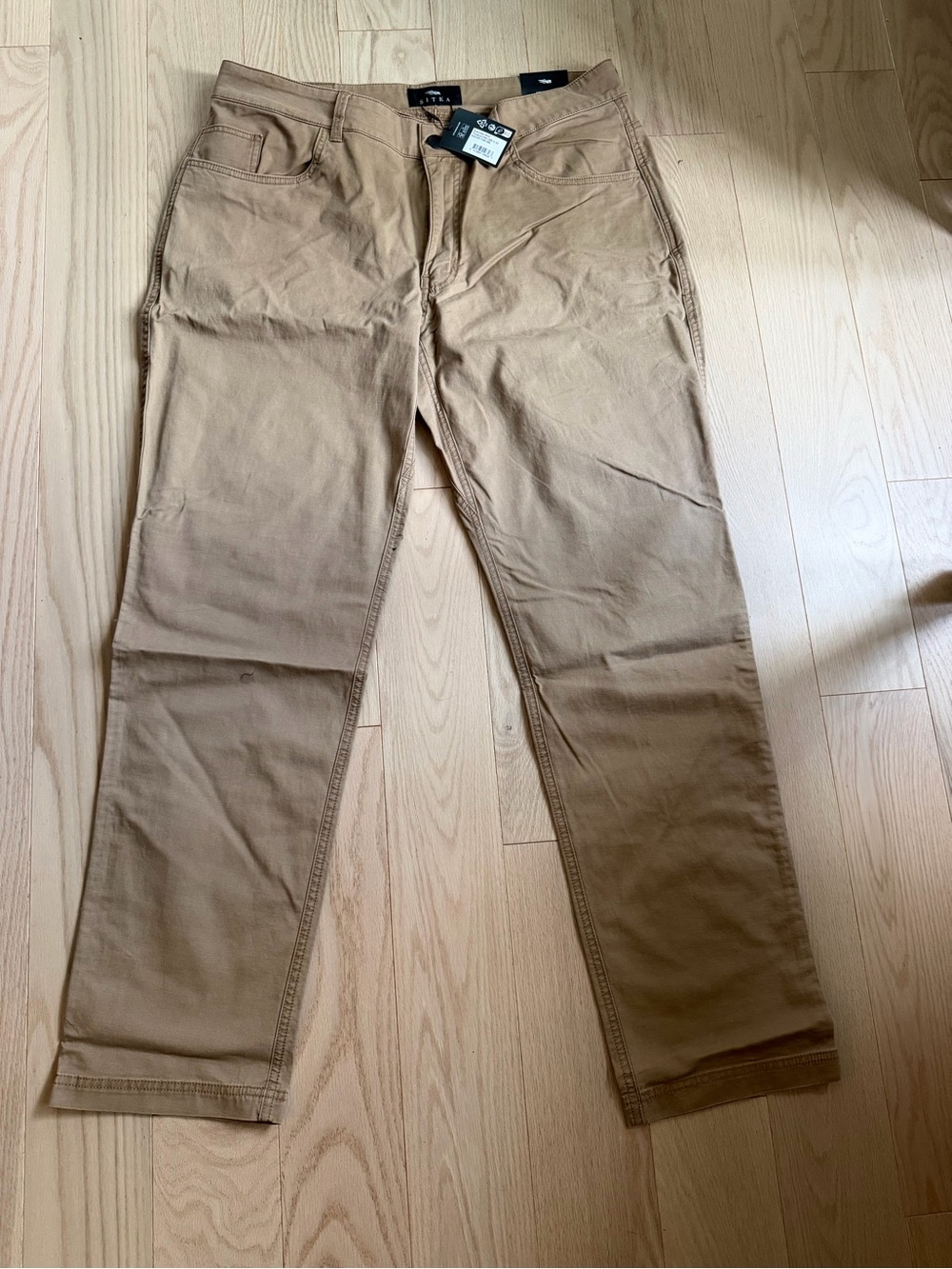 Brand new Sitka Men's Tan Chino Pants